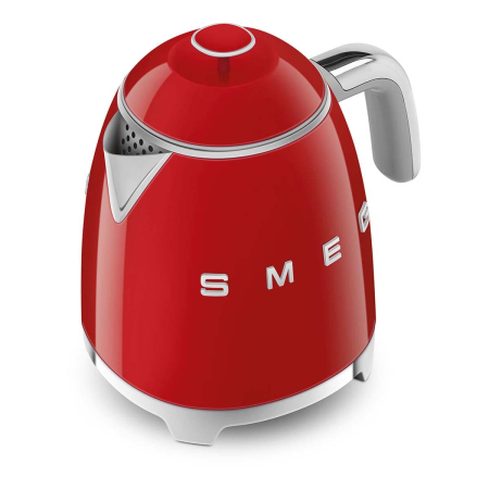 Чайник электрический мини SMEG 50s style (KLF05RDEU) Красный Чайник электрический мини SMEG 50s style (KLF05RDEU) Красный