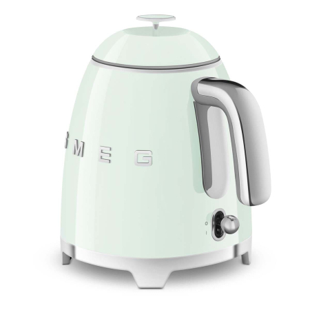 Чайник электрический мини SMEG 50s style (KLF05PGEU) Пастельный зеленый Чайник электрический мини SMEG 50s style (KLF05PGEU) Пастельный зеленый
